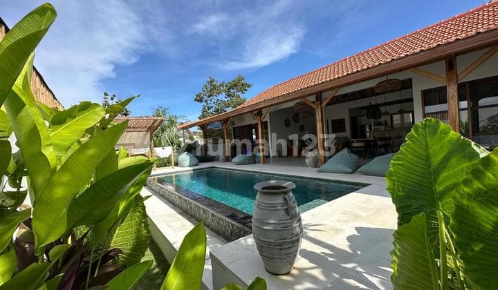 For Lease Beautiful Tropical Villa In Center Of Padang-padang