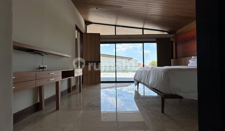 Sanur - Beautiful Freehold Villa Walking Distance To Beach