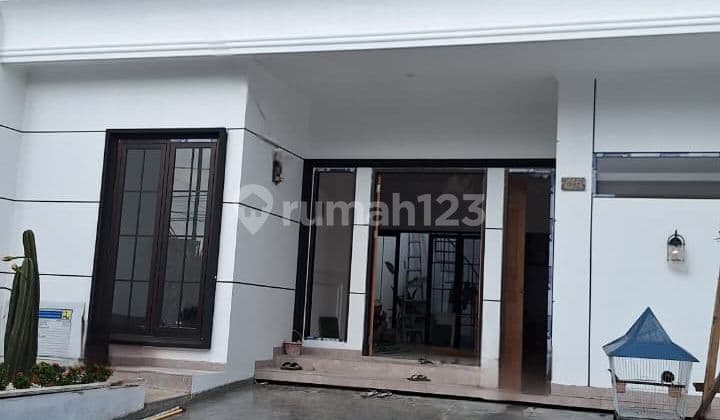 Brand New House Nusa Loka Bsd City, SHM, Type Master