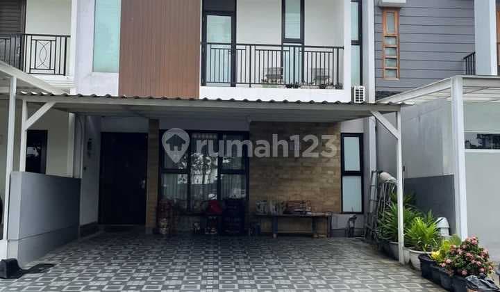 Cluster East Terrace Metland Puri 7X15, Full Renovasi, Hadap Selatan