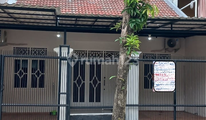 Rumah Siap Huni di Taman Royal 1 Tangerang, SHM, Type Master
