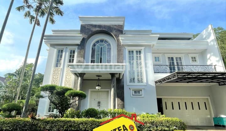 Rumah Mewah Posisi Hook Dalam Cluster di Graha Taman Sp 0675