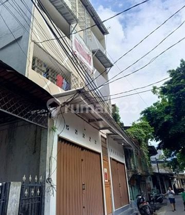 Kost Dekat Perkantoran Tamansari Jakarta Barat