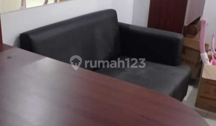 Sewa Apartemen Green Bay 2 Kamar Lantai Middle