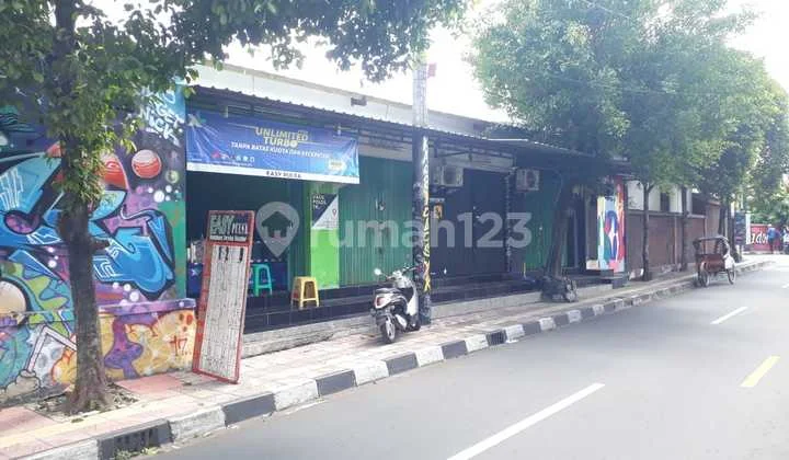 Rumah Khas Etnik Jawa Luas 851 Meter Kota Yogyakarta SHM