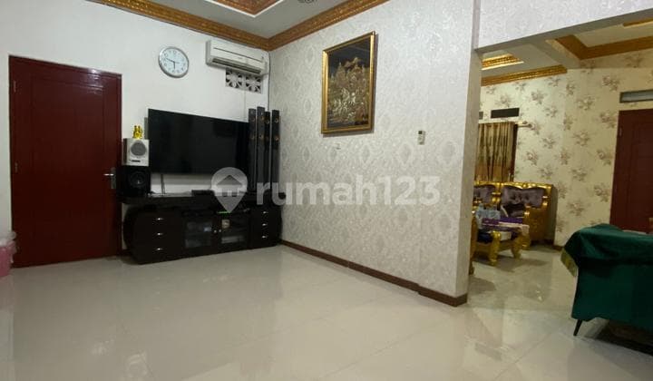 Rumah 2 Lantai Bagus Siap Huni Asri Dan Nyaman Area Strategis Di Cibubur