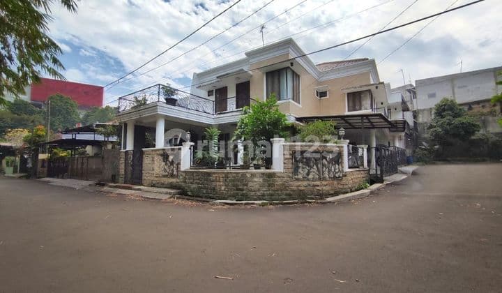 Rumah Hoek 2 lantai di taman Yasmin dalam cluster langsung jalan raya