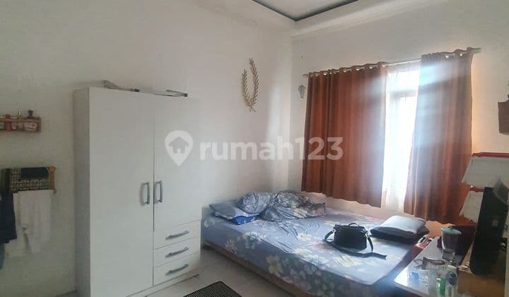 Rumah bisa untuk usaha pinggir jalan raya ramai kota Bogor