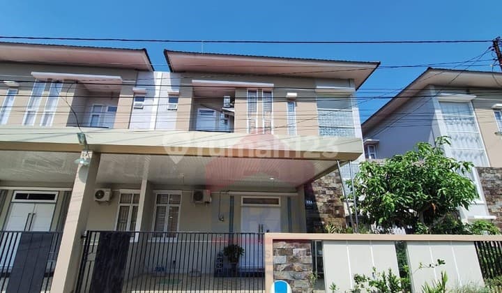 Rumah Dengan Interior Purnama, Pontianak