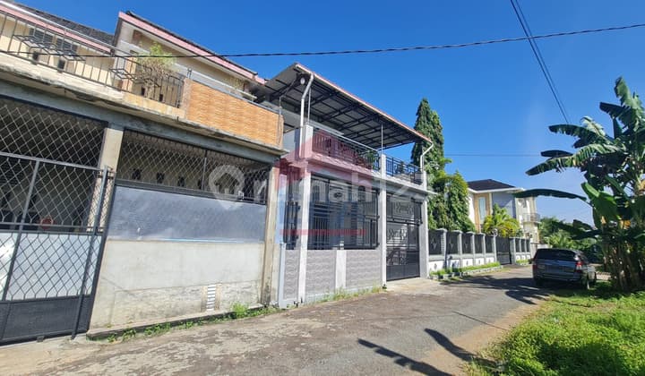Two-Story House Paris 1, Southeast Pontianak