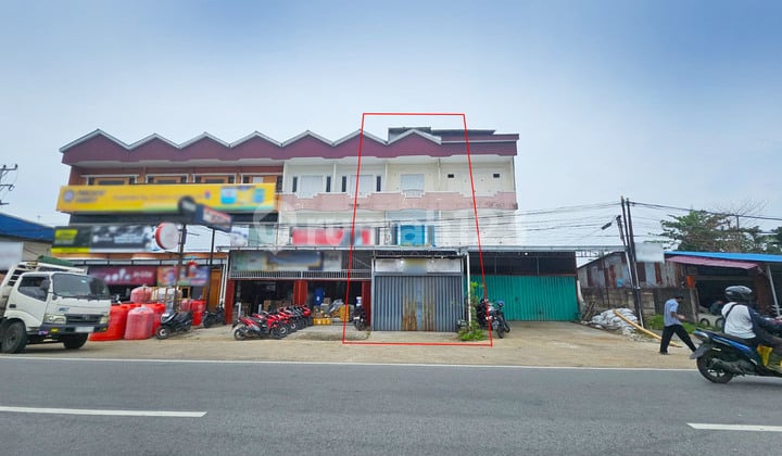 Ruko 3 lantai tepi jalan adisucipto, Pontianak Kubu raya