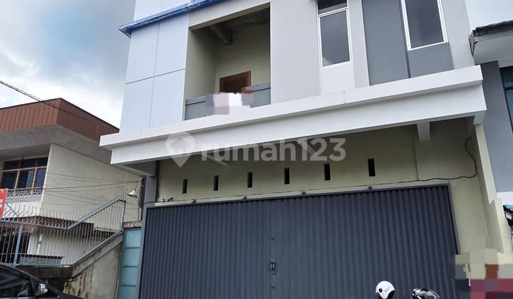 Shop House on Jl KHW Hasyim New Shop House Ready for Use
