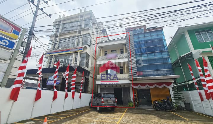 Ruko Tepi Jalan Ruko Merdeka Barat, Pontianak