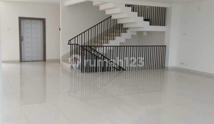 Disewakan Ruko Business Loft Strategis di Foresta, BSD