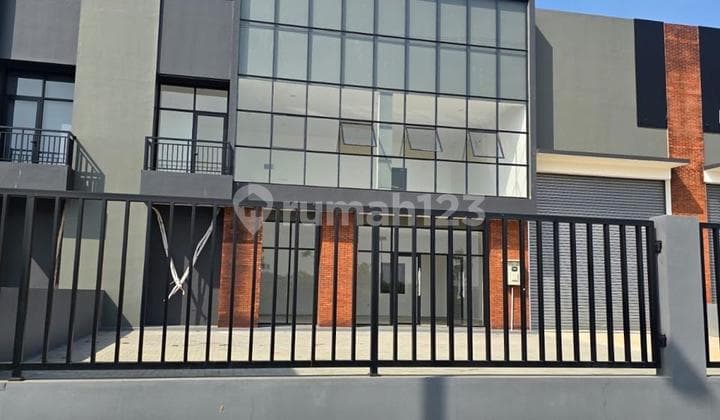For Sale Ready-to-Use Warehouse 18x48 in Blessindo Area, Legok