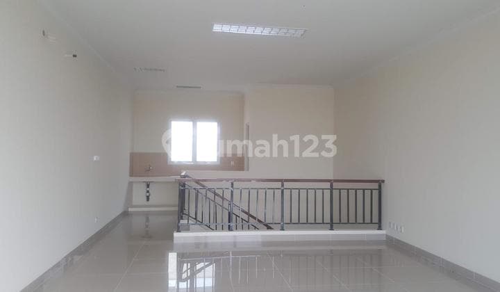 For Sale Well-Maintained Goldfinch Shophouse in Gading Serpong