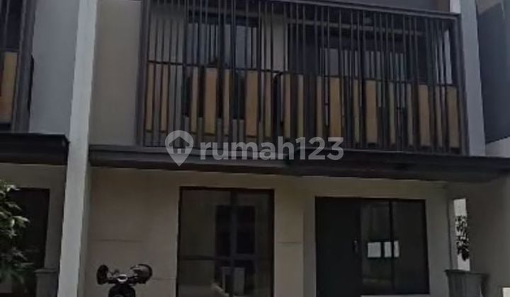 Rumah Baru Siap Huni di Gading Serpong