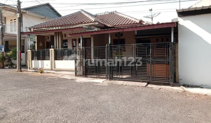Rumah Kota Sukabumi Graha Limusnunggal Nanggeleng Siap Huni Hook