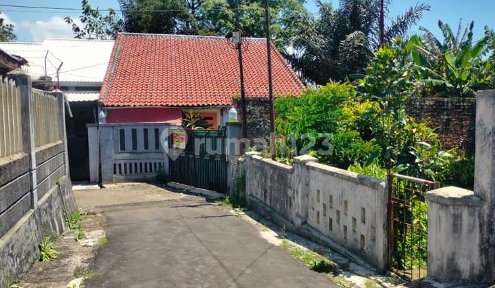 For Sale Strategic House in Cipoho Residential Complex, Sukabumi City Center