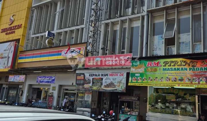 For sale and for rent, two adjacent shophouses located on a busy roadside. For sale and for rent, two adjacent shophouses located on a busy roadside.
