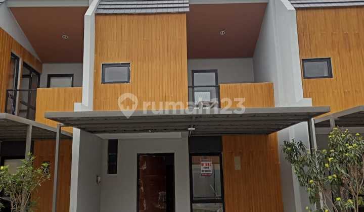 di jual rumah siap huni di daerah grand wisata di perumahan o8 perfect dengan letak yang strategist Dan lingkungan yang nyaman