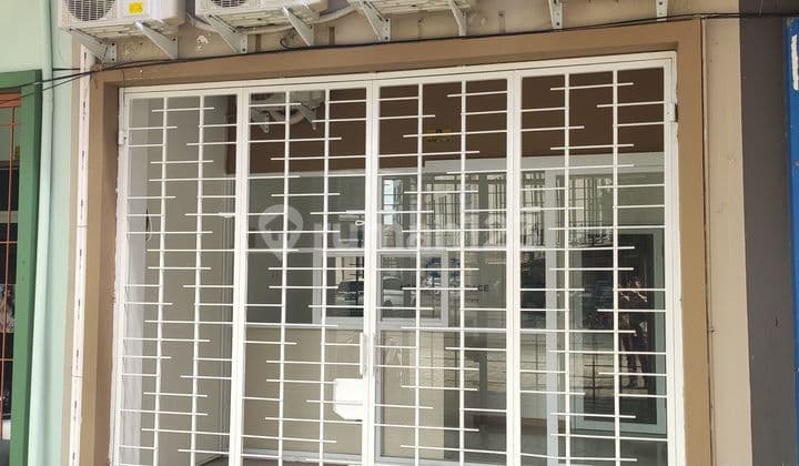 Ruko Daan Mogot Baru Kalideres Sudah Renov, Harga Nego