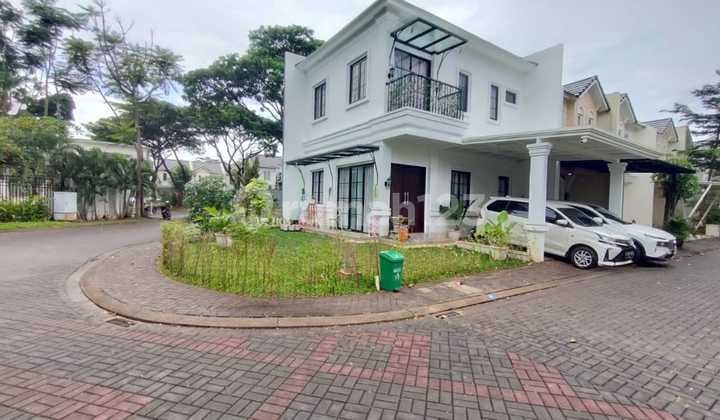 Rumah Hook Cantik, Azura Vanya Park Bsd Dijual