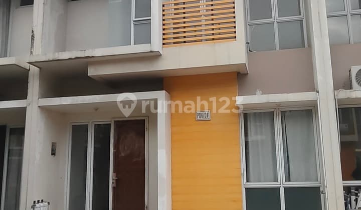 Rumah 2 Lantai Aurora Citra Raya Disewakan