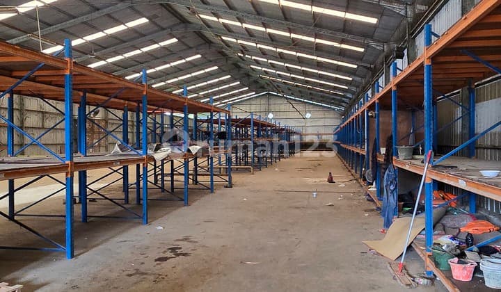 Gudang Diaewakan Di Panongan Tangerang Banten