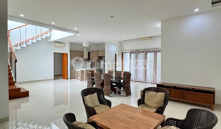 For Sale Luxury House di Pangkalan Jati Golf, Cinere ( Sudah Masuk Cinere Krn Pemekaran Wilayah )