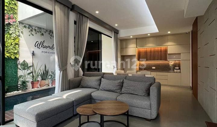 FOR SALE MODERN TROPICAL HOUSE CILANDAK MARGASATWA