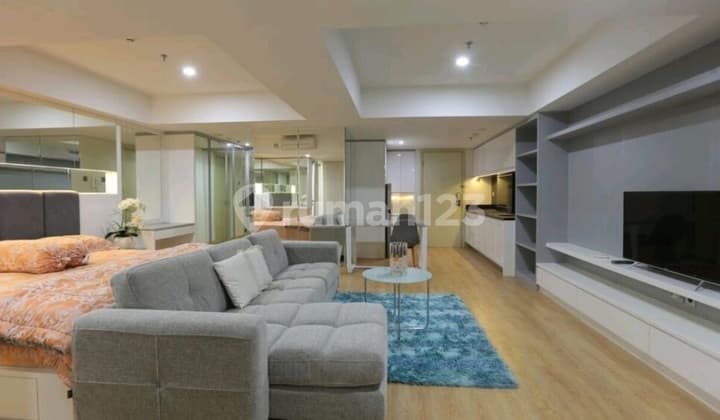 Apartemen Studio Besar 66m² Furnis Mewah Louis Kienne Simpanglima