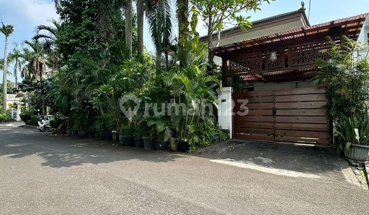 Rumah di Permata Hijau Lingkungan Tenang Sangat Jarang Ada