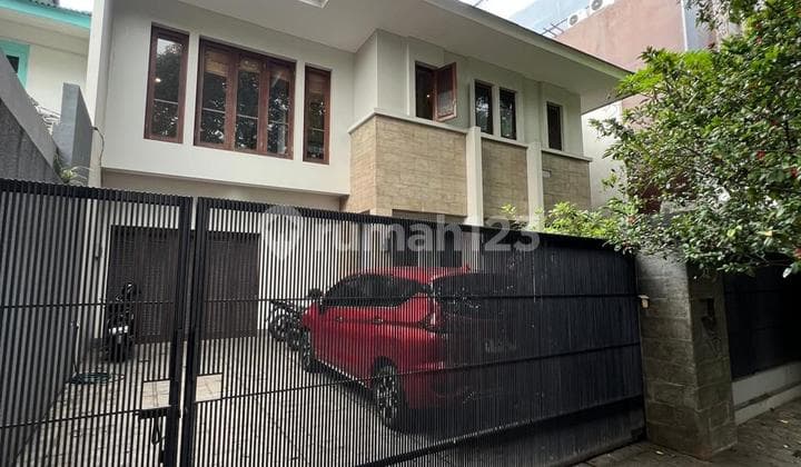 Well-Maintained House Ready to Occupy on Kerinci Street, Kebayoran Baru, Rarely Available