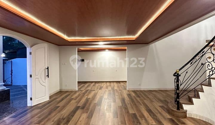 Rumah Bagus Sudah Renovasi di Pondok Indah Jarang Ada