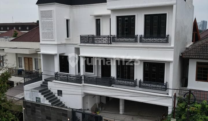 Price Drop on House in Kebayoran Baru with Elevator and Private Pool – Rare Find