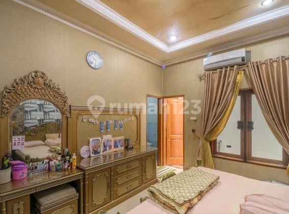 Rumah Menteng harga dibawah 20M lokasi strategis , SHM