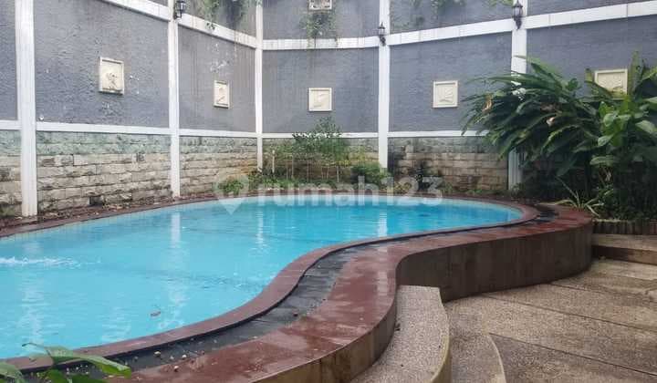 Rumah sewa area kuningan bisa di jadikan offfice ataupun hunian