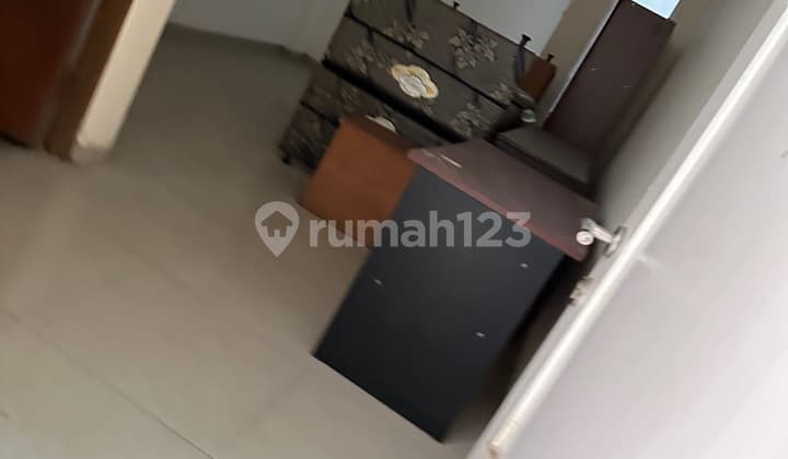 Cempaka Putih Boarding House room 30, certified title, strategic location