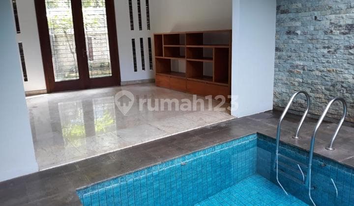Rumah sangat asri dan tenang cocok untuk hunian dan one gate