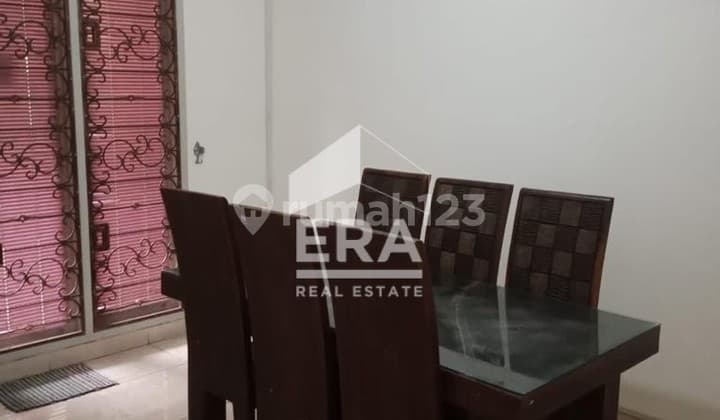 RUMAH SIAP HUNI DI BSD