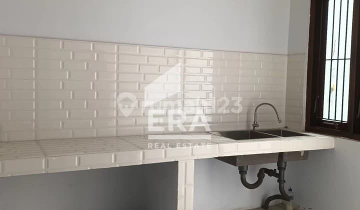 RUMAH SIAP HUNI DI BINTARO JAYA