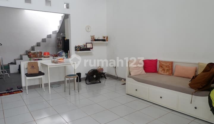 Disewakan Rumah Cantik Gaya Skandinavian Bogor Barat