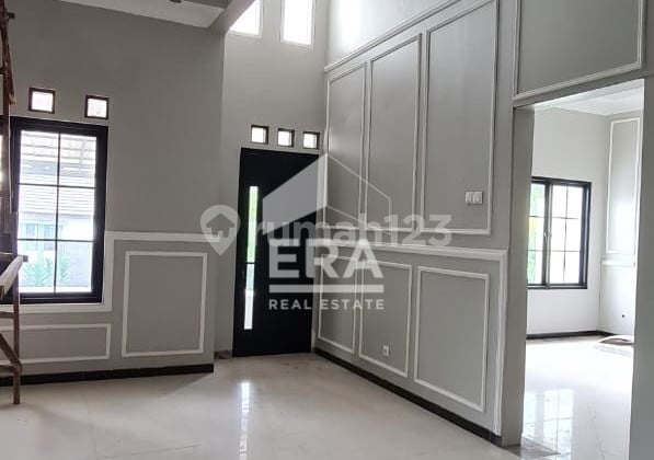 Ready-to-Occupy House in Sector 9, Bintaro