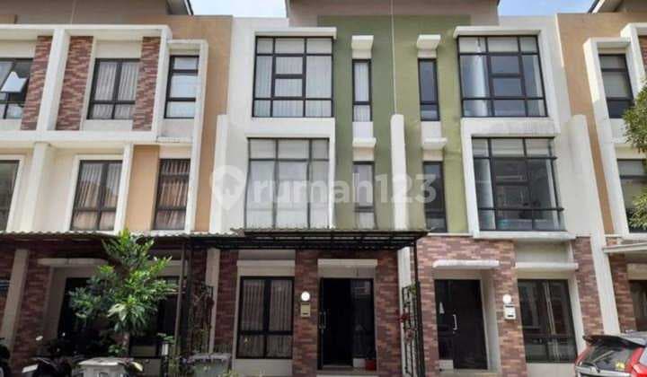 Kost Dijual Allogio 3Lantai Gading Serpong