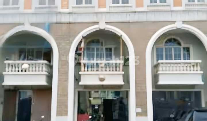 Shop house for sale, Sparks 3 floors, Gading Serpong Shop house for sale, Sparks 3 floors, Gading Serpong