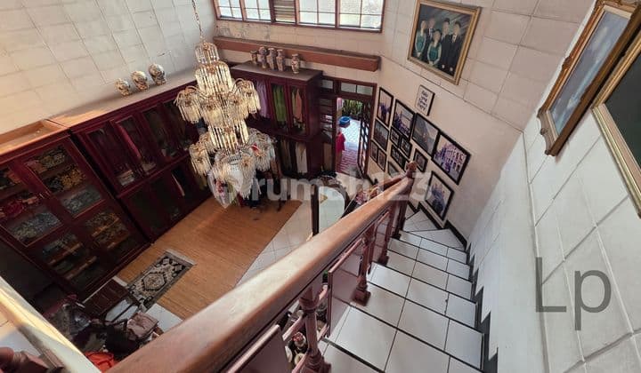 RUMAH TERAWAT ASRI DI SARIJADI