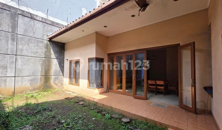 Rumah Siap Huni di Sayap Pasteur