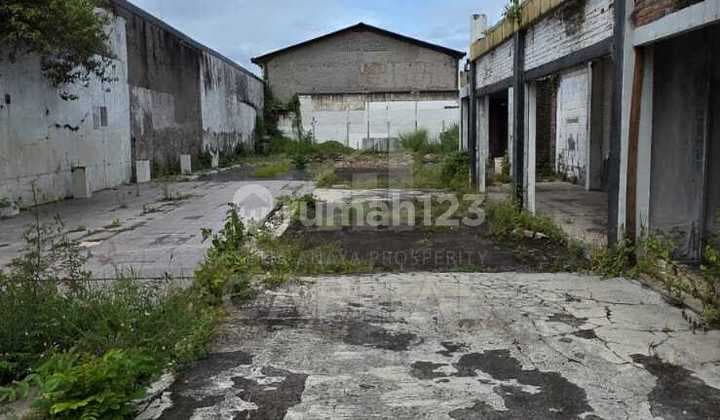 Tanah Datar Lokasi Strategis Pinggir Jalan Lebar di Kopo Bandung