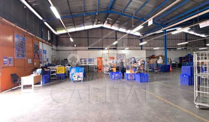 Clean Steel Construction Warehouse Ready to Use Strategic Location Near Baros Toll Access